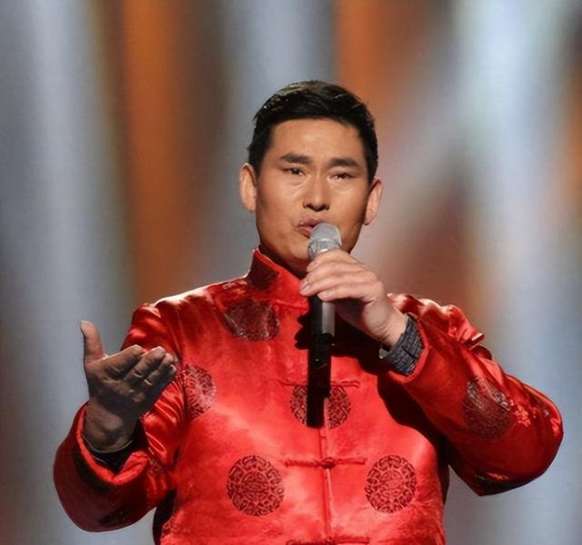 14年被网暴、家人被P图羞辱，大衣哥终于赢了官司？