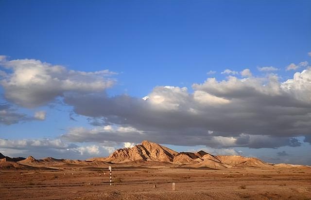 带您走进面积3.14万平方公里人口仅1万余民族风情浓郁的阿克塞县