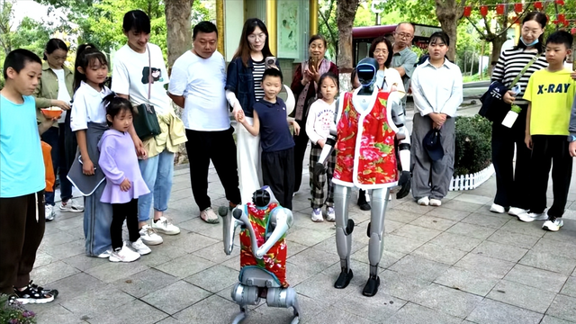 东平县：“双节”首日文旅火旺 尽显喜庆欢乐氛围