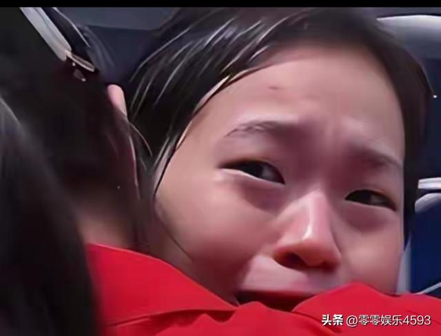 全红婵消失一个月后惊现巨大变化！网友炸锅，她到底经历了什么？
