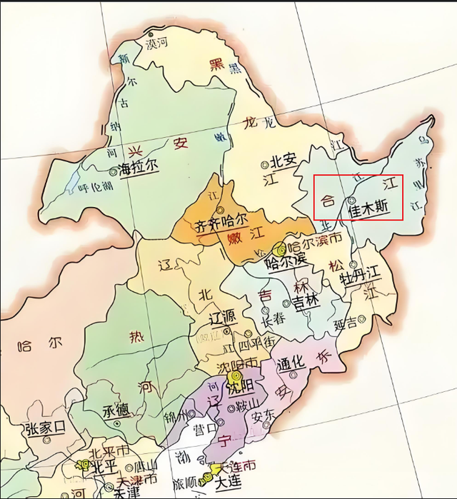 两次成为省城，一个渔村的进阶之旅，佳木斯百年间的逆袭有多完美