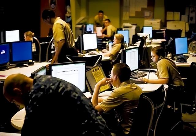 美国发动“网络核攻击”，差点让中国乱套，漏洞竟是某牌手机
