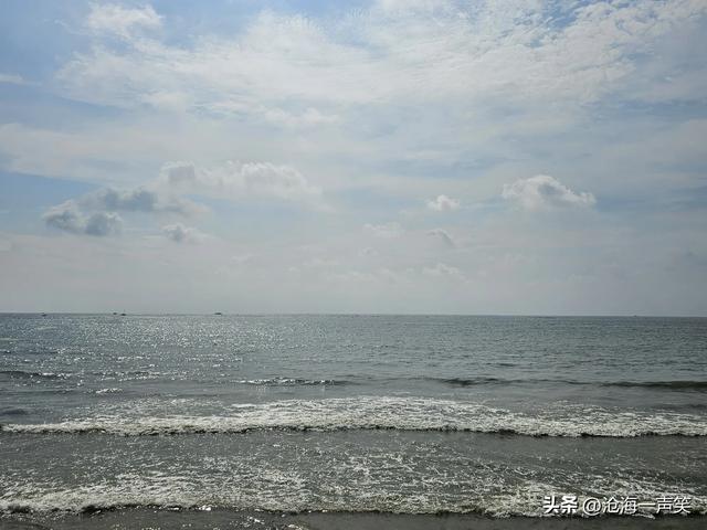 大海那么大，我想去看看，我想去畅游，您呢？一起走吧