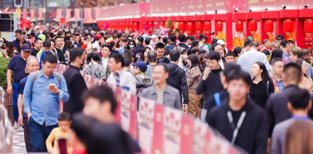 超全攻略！来福田这里开逛的人，先享受新年！