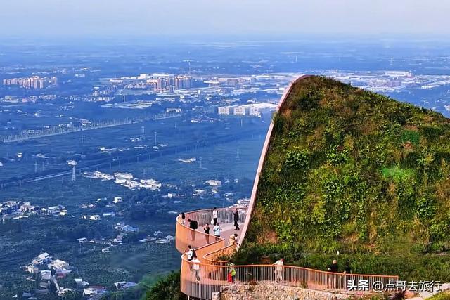 成都蒲江爆红徒步路线，观景台可观四姑娘山和贡嘎雪山，全部免费