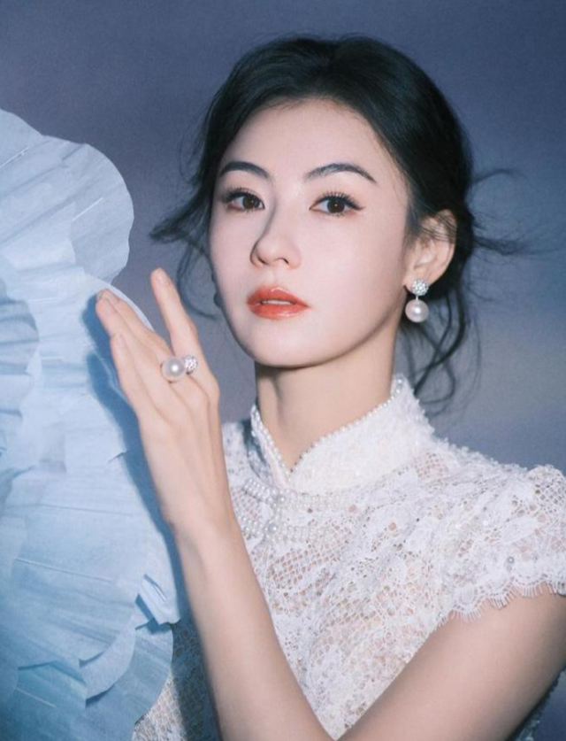 偷鸡不成蚀把米！本想“毁了”张柏芝，不料自己先被扒了个底朝天