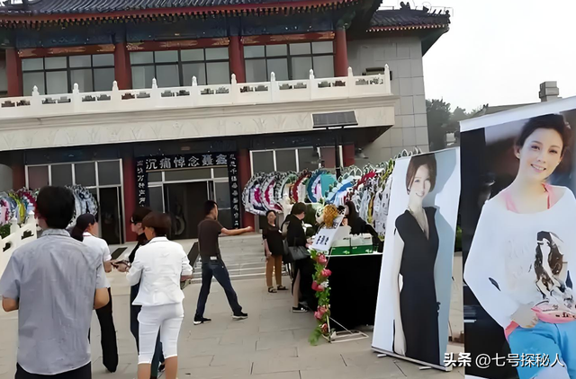 原来她已经去世11年，原以为息影退圈，其实突遭车祸高位截瘫身亡