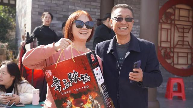 看馋了！野村谷千人年猪宴，预订来吃肉！