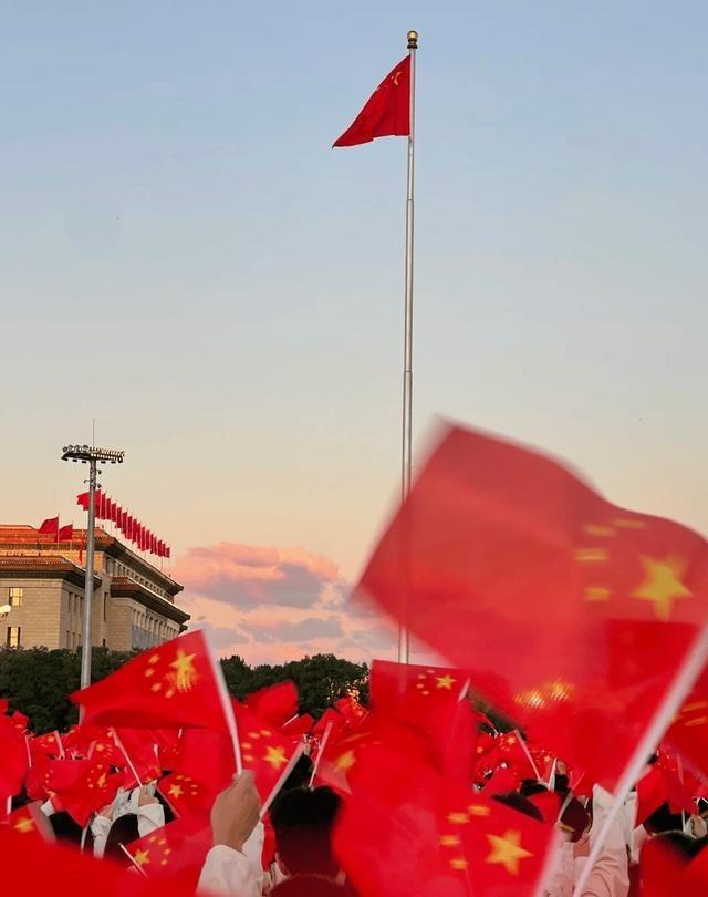 惹怒中国后，报应来了！荷兰首相被赶下台，安世“解封”倒计时？