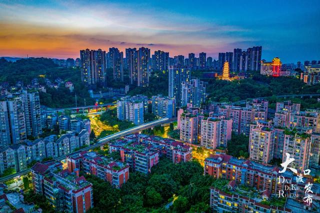我想大渡口的夜景了