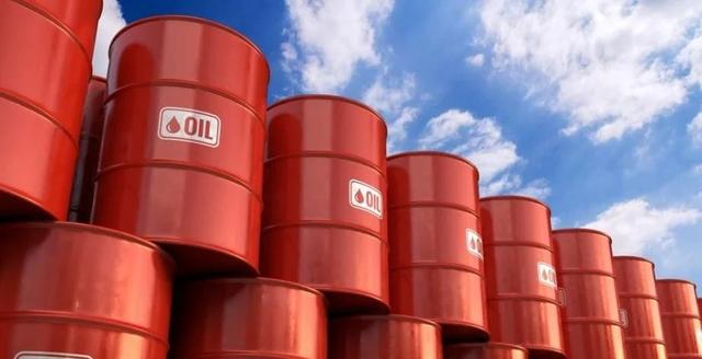 明抢5000万桶石油后，特朗普转头才发现，中国连一桶都不肯买了