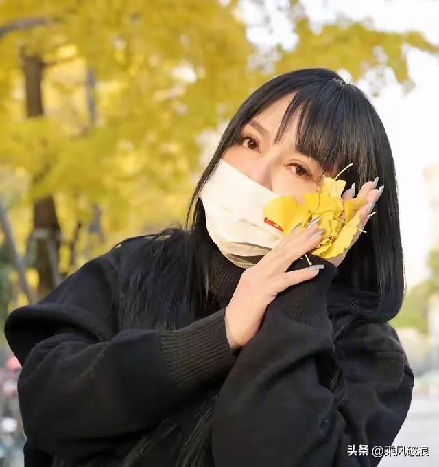 雨落送千百惠！《走过咖啡屋》黄安含泪承诺：统一那天一定告诉她