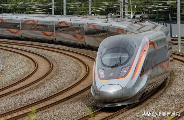 5年前中国铁路负债高达5.76万亿，再看如今的数据，真是令人意外
