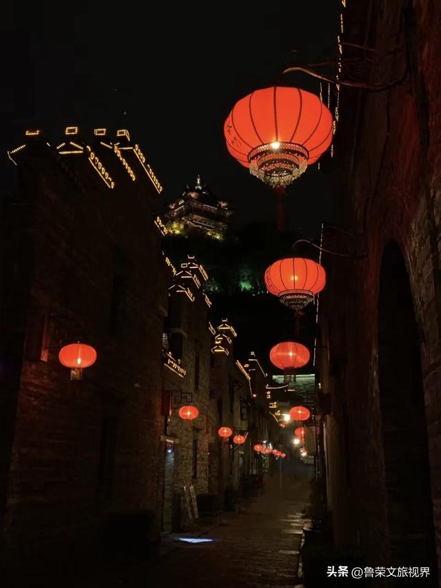 镇江的秋日才是真绝色，三山染彩、古街流韵，连空气都带醋香
