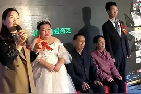 广西：25岁男子与45岁女子结婚！男子：父母身患重病，弟弟12岁图片