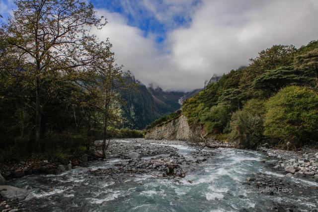 贡嘎大环线：在雪山的凝视下，与艰辛同行之巴王海（原创）