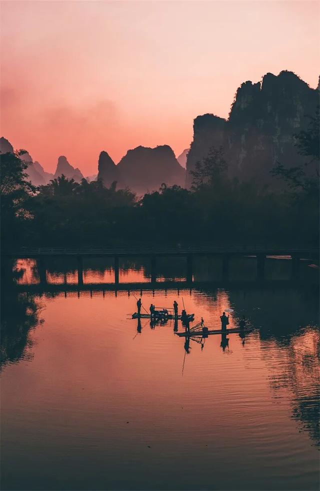 接下来2个月，这16个地方的秋色迎来“封神”之作，挑一个出发！