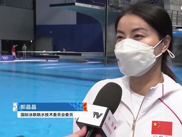 摊牌了！结婚13年，郭晶晶再次迎来喜讯，原来霍震霆当年没说错