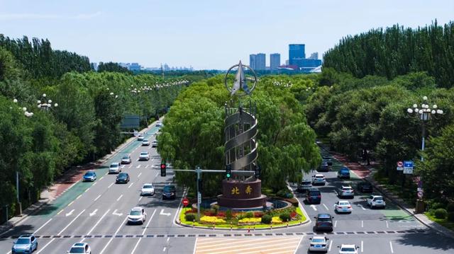 包 头 你 怎 么 这 么 好 看！