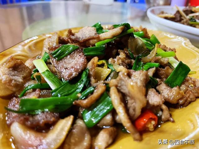 彩云之南的“拍照圣地”西双版纳，美食都是五彩的！