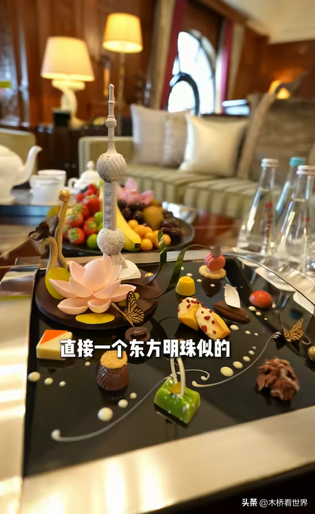 上海小伙住和平饭店总统房，10万一晚劳斯莱斯接送，奥巴马也住过