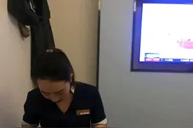 足疗，不仅仅只是一次按摩，也是男性顾客的心理上的满足之旅图片