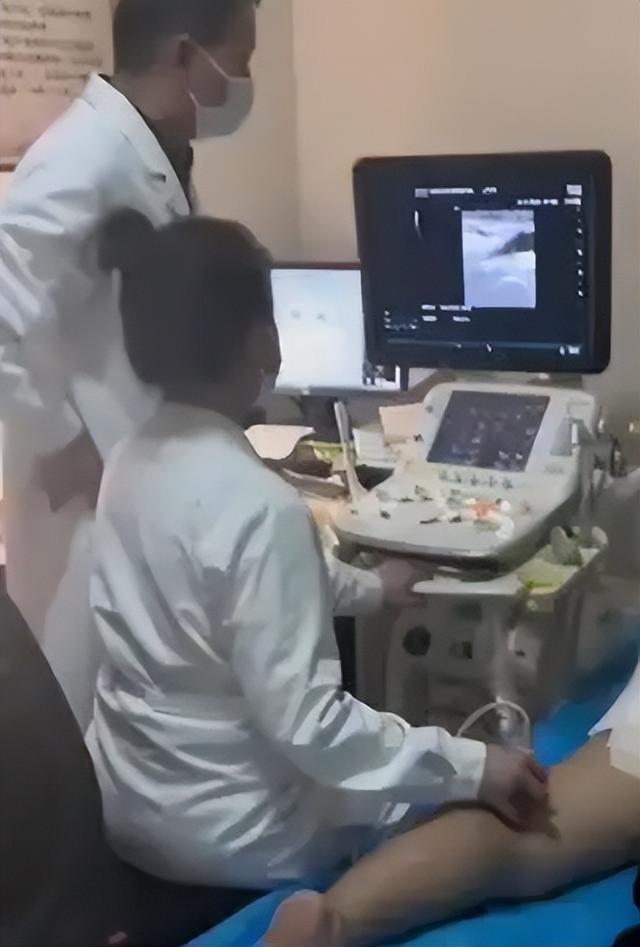 62岁大哥吃阿司匹林和利伐沙班，1年后复查，结果如何了