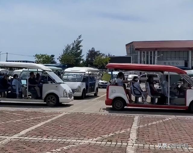 游客怒骂涠洲岛宰客！除了呼吸都要钱，民宿老板集体喊冤