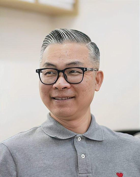 当男性长辈步入76，坦然面对最好从容心。