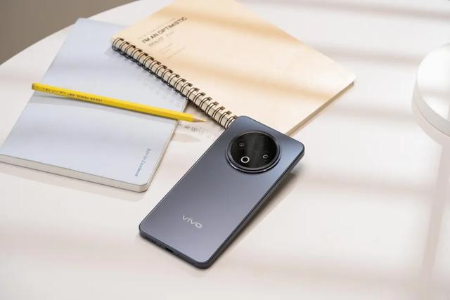 vivo Y500测评：打破千元机的刻板印象