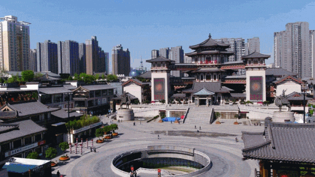嘿！你听过唐代少年的“逛街攻略”吗？李白早就剧透啦