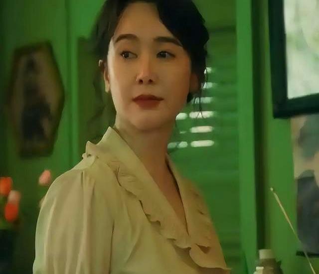 善恶终有报！风流成性的代价，在48岁左小青身上体现得淋漓尽致