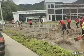 洛阳栾川、嵩县等地遭遇暴雨，部分景区关闭，救援进行中图片