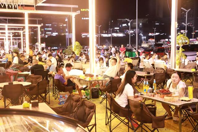 州庆来凯里!这几大夜市街区烟火正旺