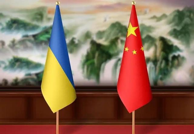 高市早苗拒绝认错，乌克兰派人飞来北京，带来一个中方想要的承诺