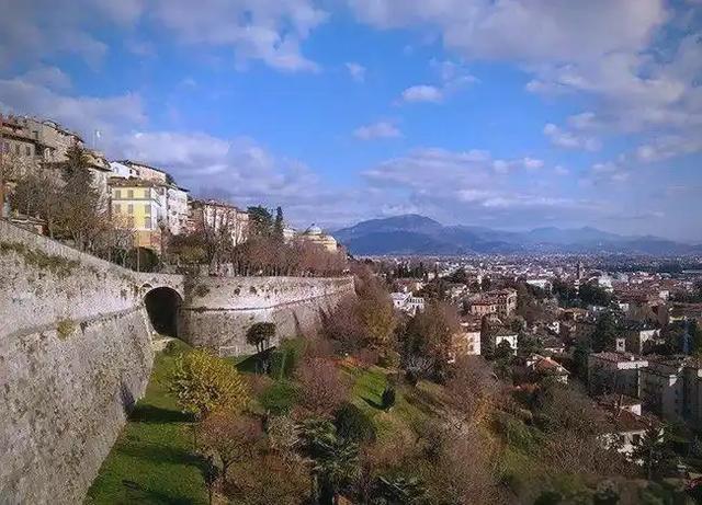 意大利北部城市——贝加莫