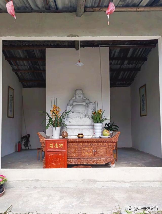 成都郫都区被冷落的寺庙，温馨充满人间烟火，公交车可到达！