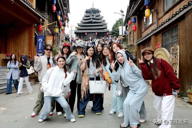 文旅融合绘新景 侗乡风情引客来