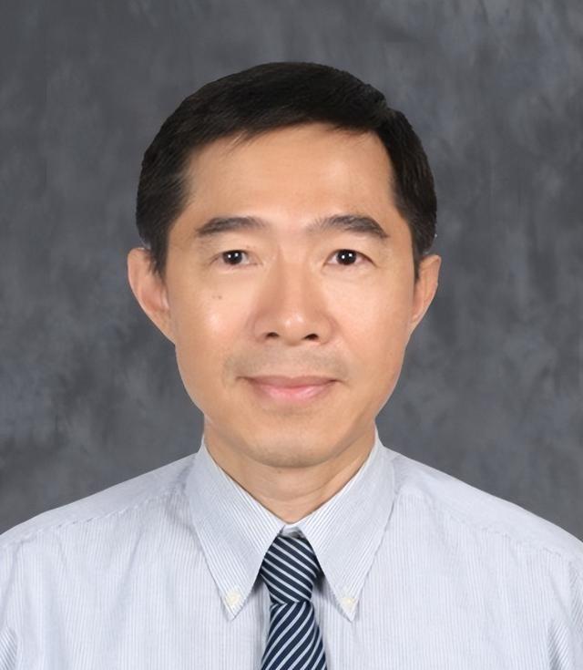 张忠谋再次宣布把台积电迁往美国，难道他想成为另一个柳传志吗？