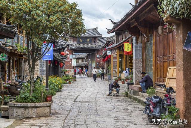 日游客量3万的玉龙雪山为什么每天不足500人乘坐观光火车？