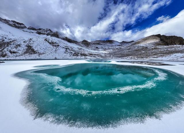 欢庆元宵 | 达古冰川4860米冰川雪境,美到心颤