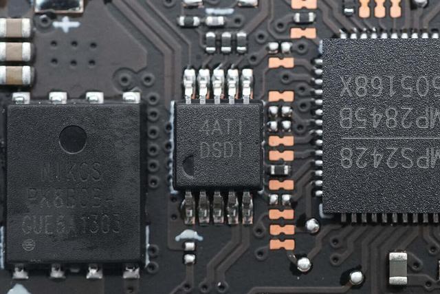 售价3999的大玩具说拆就拆！联想拯救者Legion Go S游戏掌机拆解