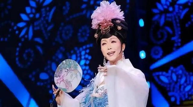 “跳梁小丑”李玉刚跌落神坛，不再被大众宽容，梅葆玖：死不原谅