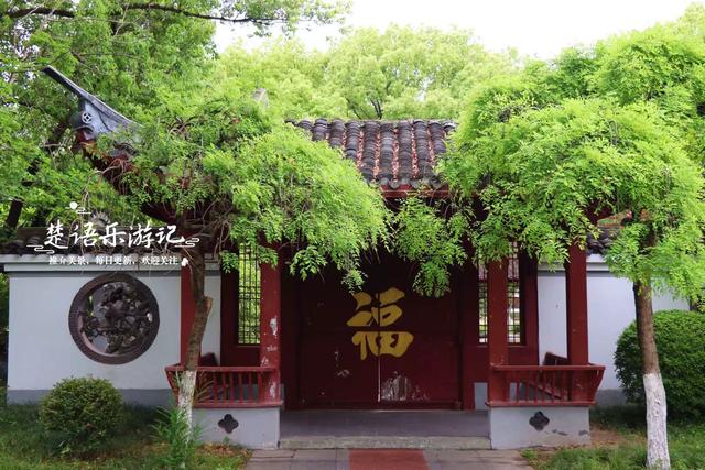 浙江宁波的古典园林式公园，毗邻火车站却被人忽略，景色相当秀丽