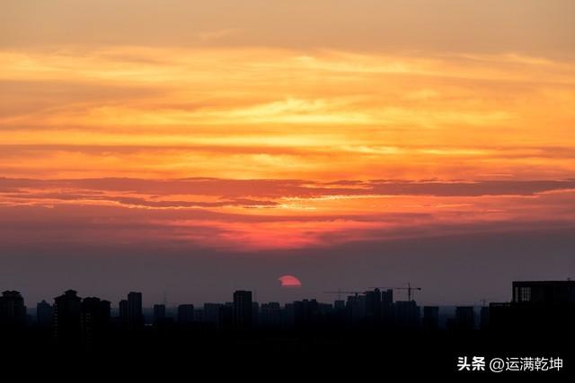 惜于品，敬于德，交于心，30岁后，我终于接受爱人先爱己是句废话