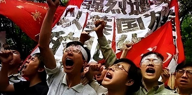 美国终于明白，当年炸毁中国大使馆，中国为什么不反击？