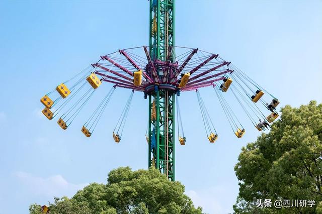 南湖梦幻岛“巨物世界”领衔潮玩，双节狂欢不重样