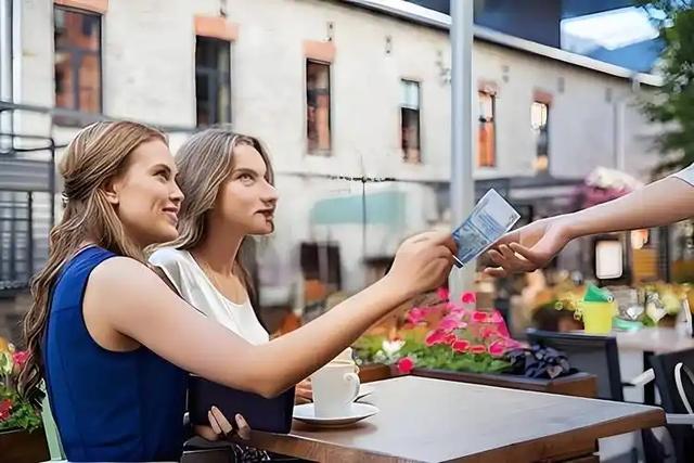 我国无现金时代需警惕？为何越是发达的国家，越不流行移动支付？