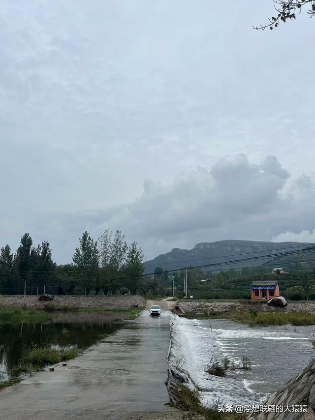 蒙阴七十二崮之一的瞭阳崮，不仅有壮丽风光，还曾有过血雨腥风