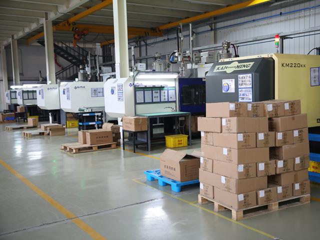 塑料花盆制造的精密工艺全解析
